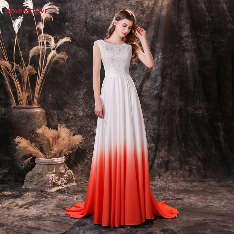 

Abendkleider 2020 Elegant Prom Dresses Long Lace Applique Sleeveless Scoop Neck Satin Sweep Train Party Evening Gowns Stock