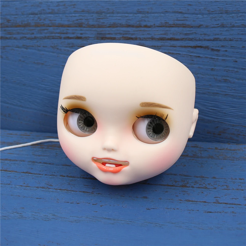 Neo Blythe Doll Matte Faceplate with Makeup, Mouth & White Skin 1