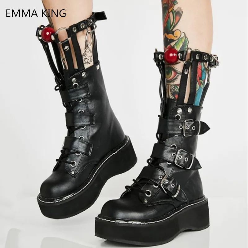 

2019 Winter Flat Heel Platform Knight Boots Women Round Toe Buckle Rivets Decorated Ankle Boots Sexy Black Back Zip Shoes Woman