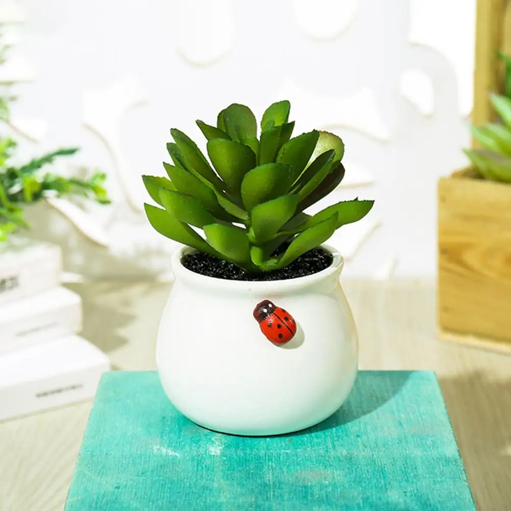 

Beautiful Artificial Succulent Plant Pottery Pot Bonsai Fake Ladybug Non-fading Balcony Desktop Decoration