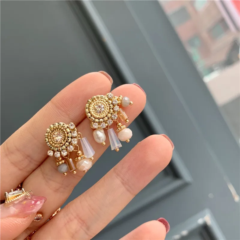 2019-nouveaut-g-om-trique-m-tal-femmes-Vintage-boucles-d-oreilles-cor-en-Simple-boh (1)