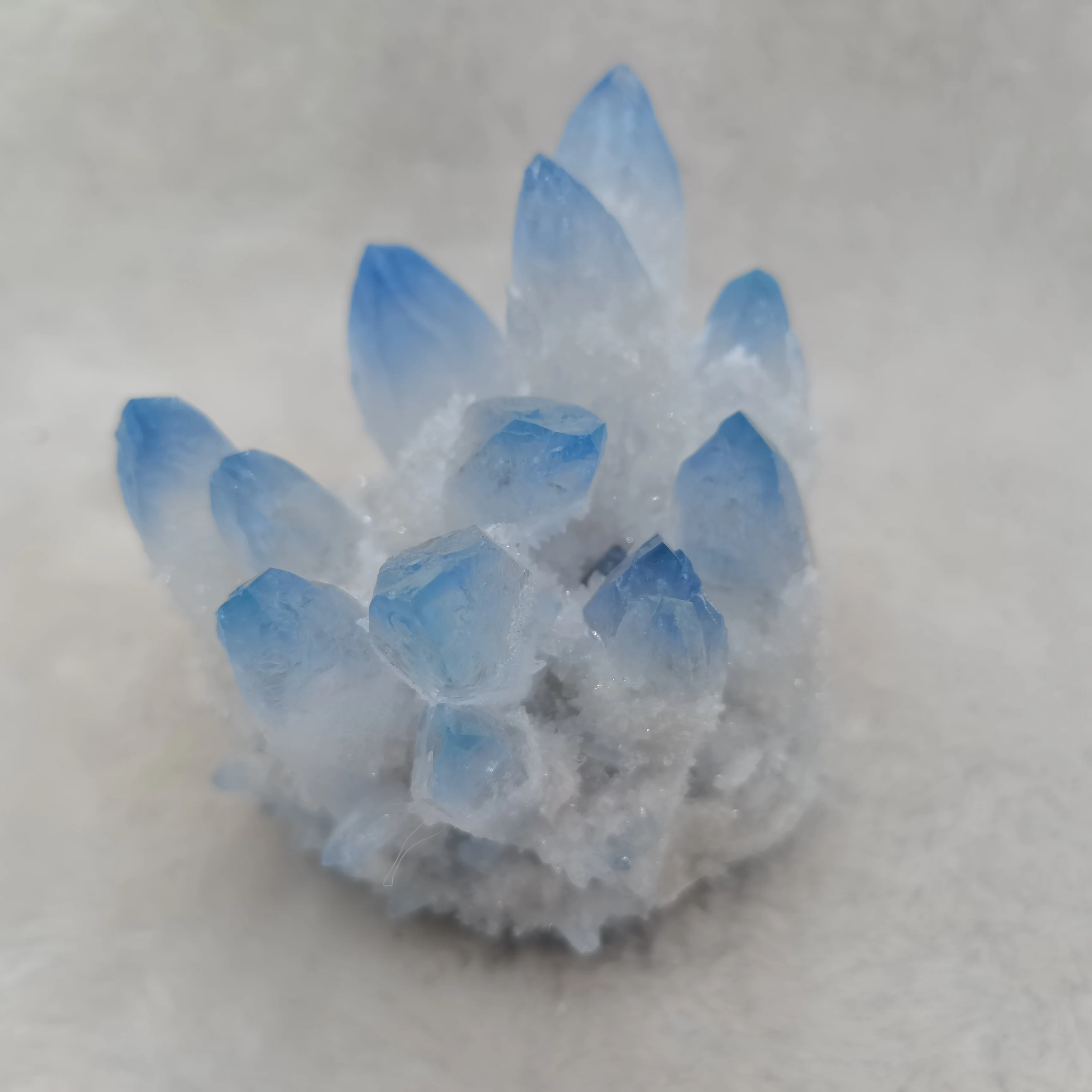 

700 g Natural sky blue dream transparent crystal cluster stone ore degaussing stone purification healing energy stone decoration