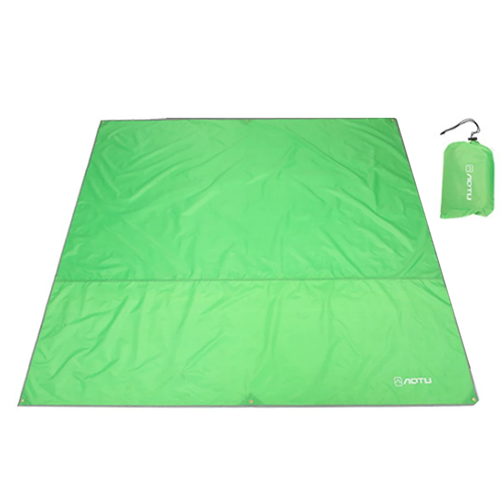 light green Vertvie Waterproof Beach Mat Outdoor Camping Picnic Ground Mat Folding Cover Bedding Beach Mat With Storage Bag Beach Blanket - Color: light green
