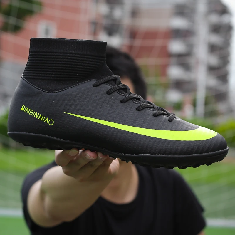 

Men Football Boots Soccer Cleats Boots Long Spikes TF Spikes Ankle High Top Sneakers Soft Indoor Turf Futsal Soccer Shoes Men
