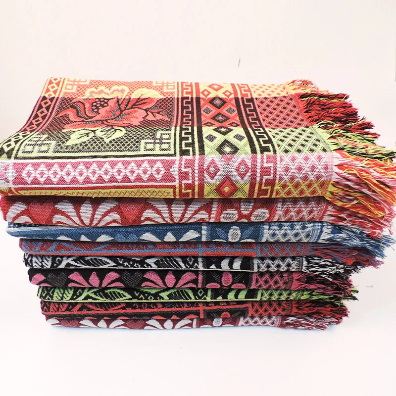 

Vintage deer motifs line blankets household sheets sofa towels spring and summer air-conditioned siesta tassel knitted blankets