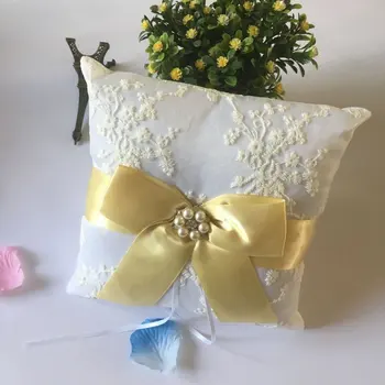 

White Satin Wedding Ring Pillow 20*20cm Finger Ring Bearer Cushion Romantic Wedding Decorations Jewelry Supplies