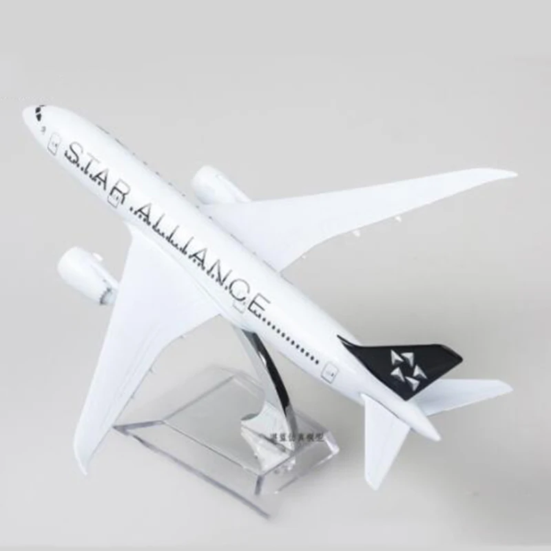 Модель самолета Boeing787 STAR Airlliance 18 см масштаб 1:300 коллекционный дисплей из сплава