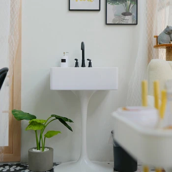 

1:6 Doll House Mini Model Furniture Accessories Sink, Basin, Faucet Small Parts,not for Children Under 3 Years Plastic Unisex