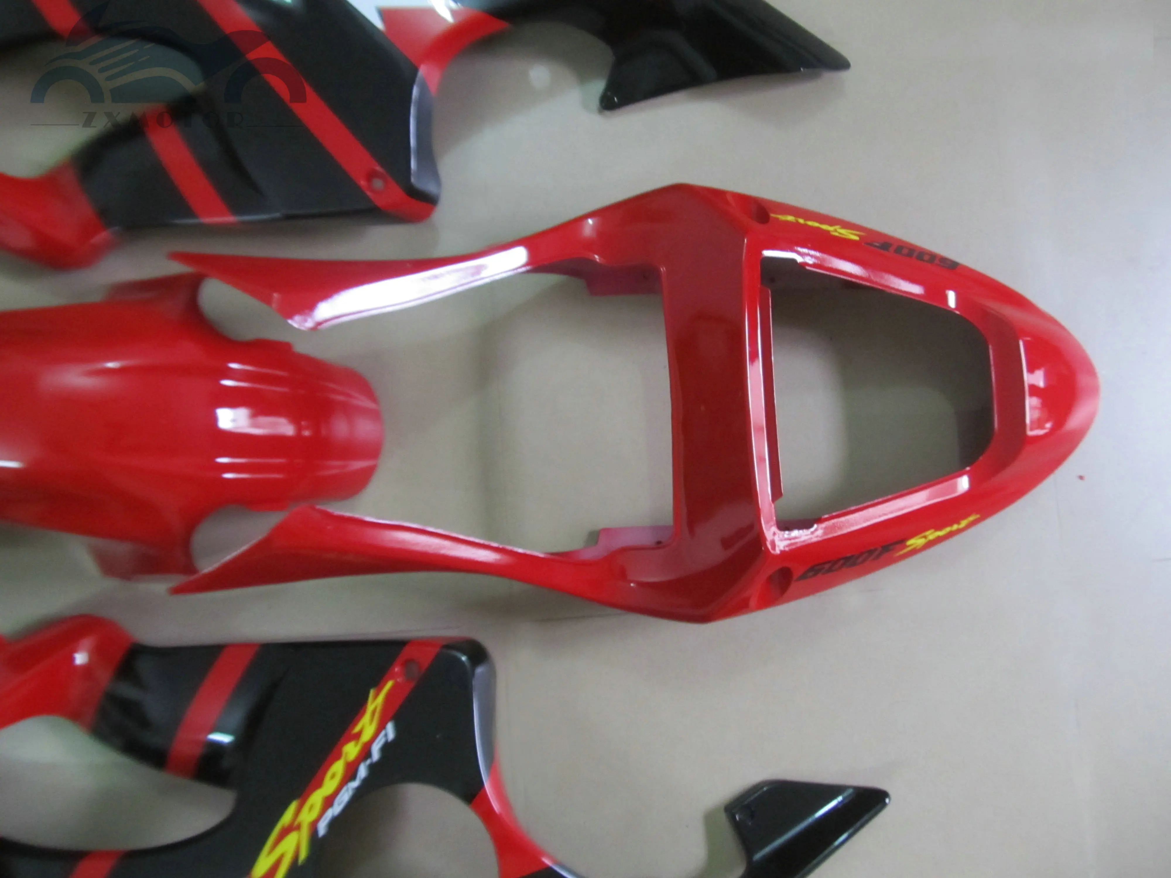 Пользовательские вы Инъекции обтекатель комплект Подходит для Honda CBR600F4i 2001 2002 2003 CBR 600F4i 01 02 03 Пластиковые обтекатели наборы красный черный HT05