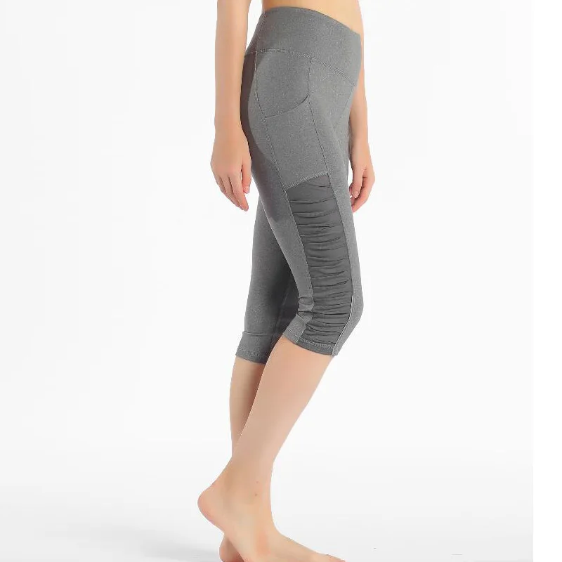 2020 black red gray mesh skinny mesh capris splice size XS-XL leggings sport pants 2020 black red gray mesh skinny mesh capris splice size XS-XL leggings sport pants