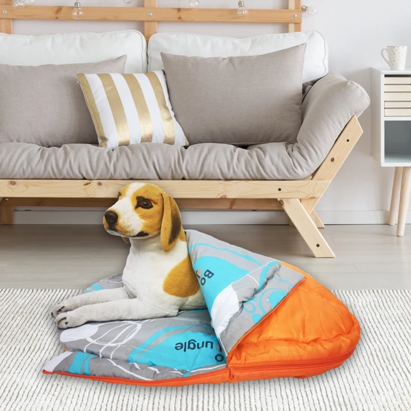 

Portable Outdoor Waterproof Polyester Pet Dog Warm Sleeping Bag Beds Pet Mat