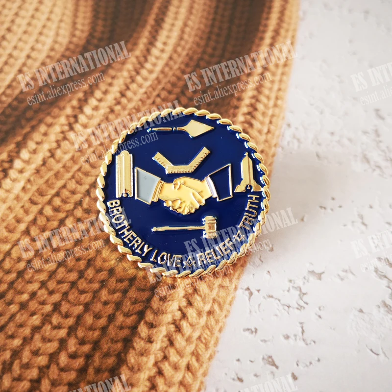 Masonic Lapel Pins Freemasonry Badge Mason Freemason BLM16 size 3.2cm Handshake gift member badge gold plated for men's gift