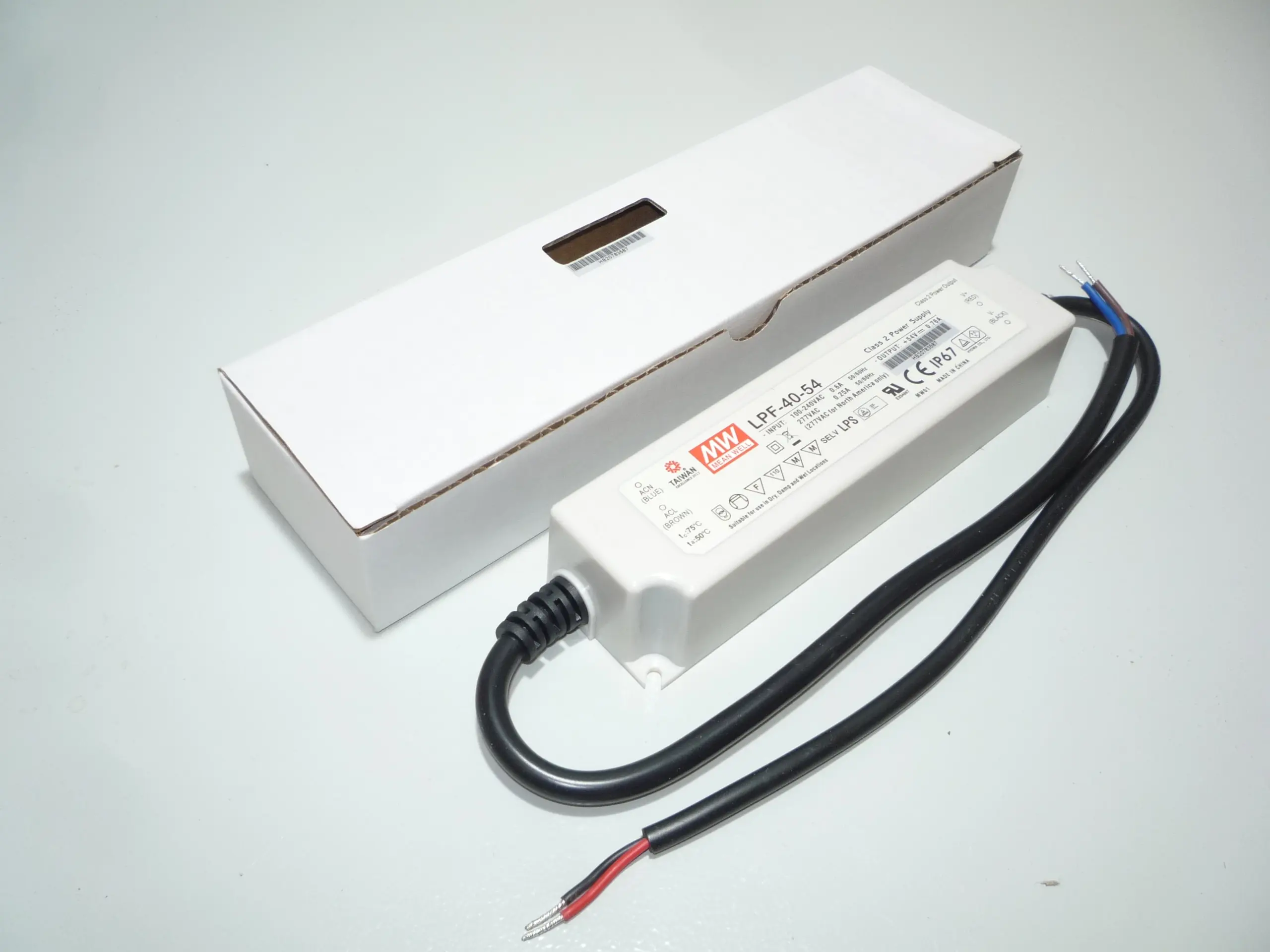 Блок питания 54V 0 76A IP67 Mean Well LPF-40-54 |
