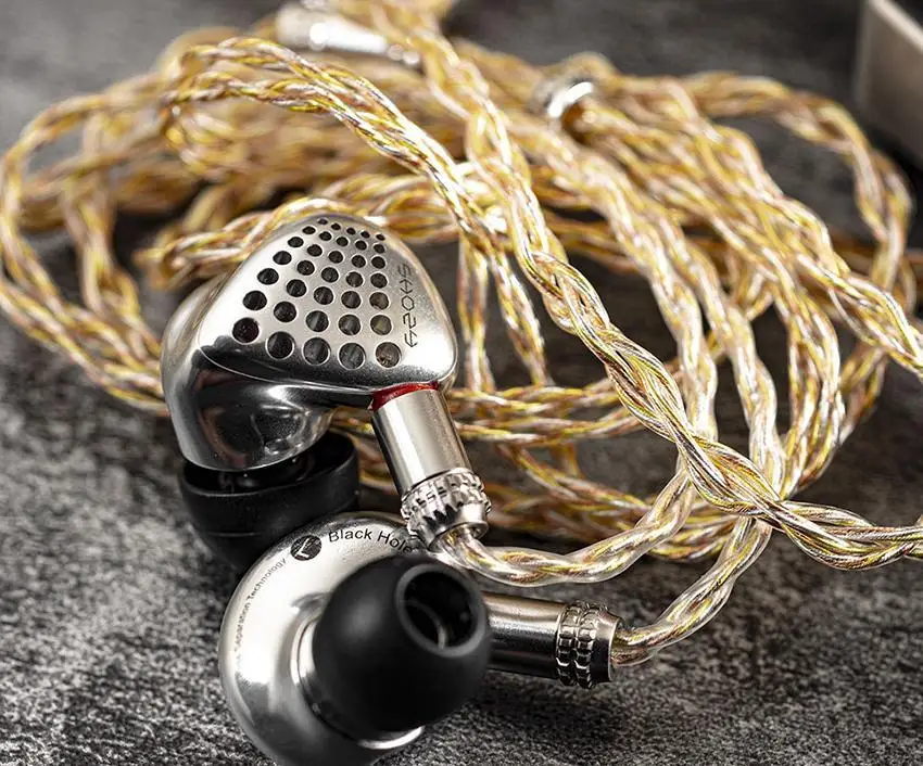 Shozy Black Hole Metal Dynamic Detachable Hifi Monitor DJ Studio Audiophile Musician 0 78mm 2pin ACG Headset Earphones Earbuds