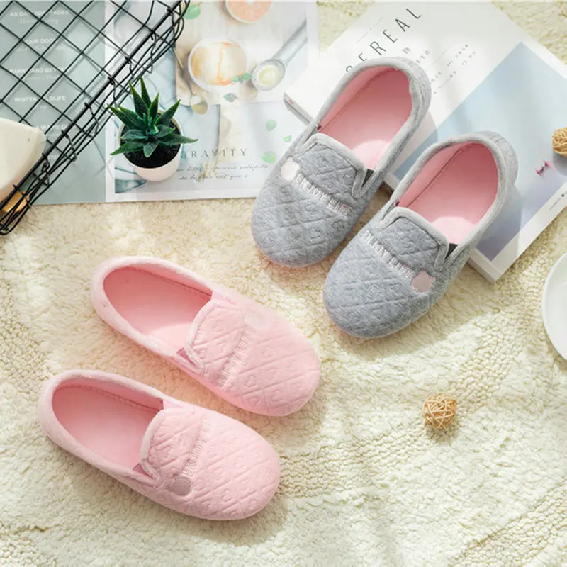 

Симпатичные зимние женские домашние тапочки для дома, спальни, дома с мягкой подошвой, хлопковая теплая обувь, для взрослых и гостей, плоская подошва