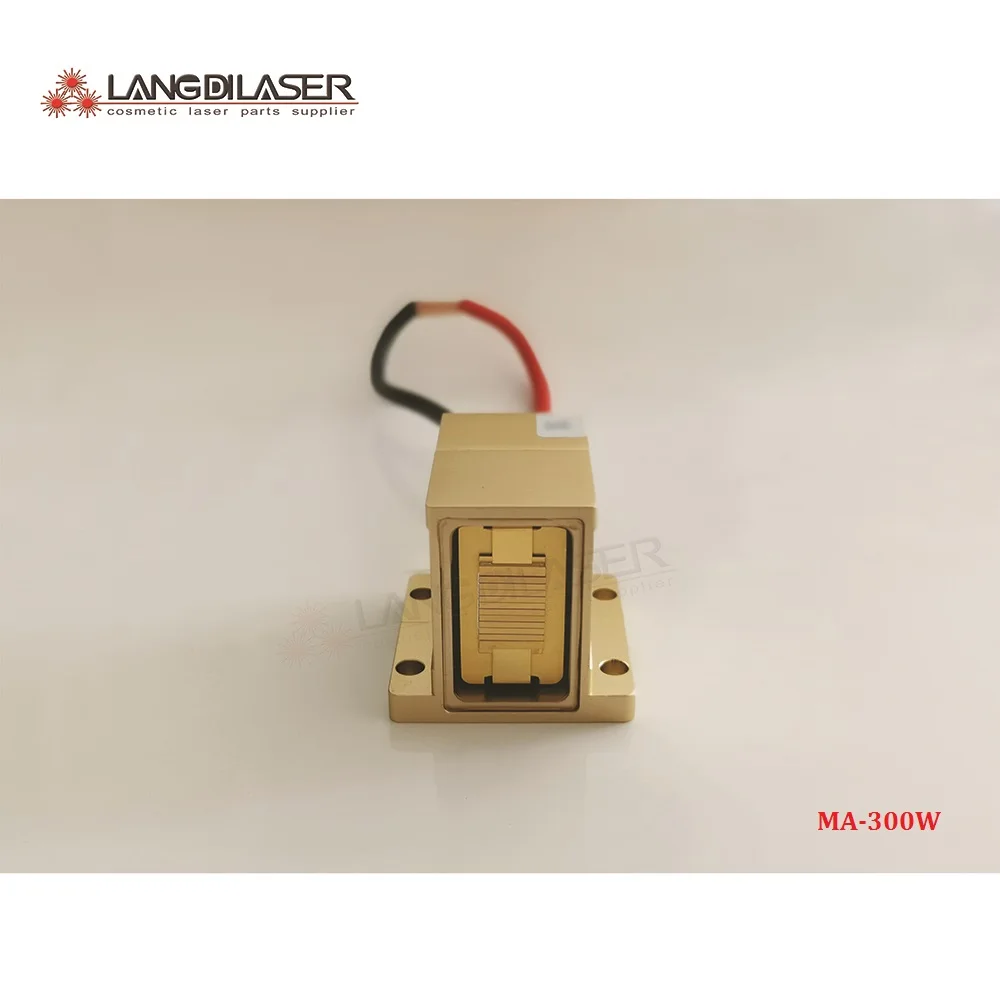 Macro-Channel-diode-laser 808nm stack total : 5 bars / power 300W / spot size : 10*10mm / Warranty more than 10000000 times
