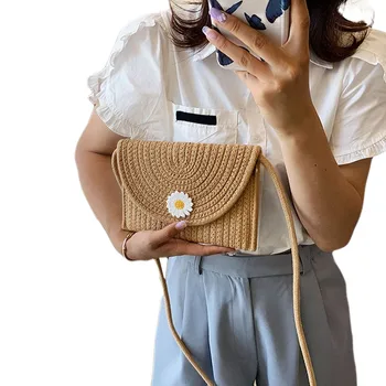 

Summer Beach Bag, Elegant Daisy Flower Handwoven Straw Crossbody Bag Envelope Purse