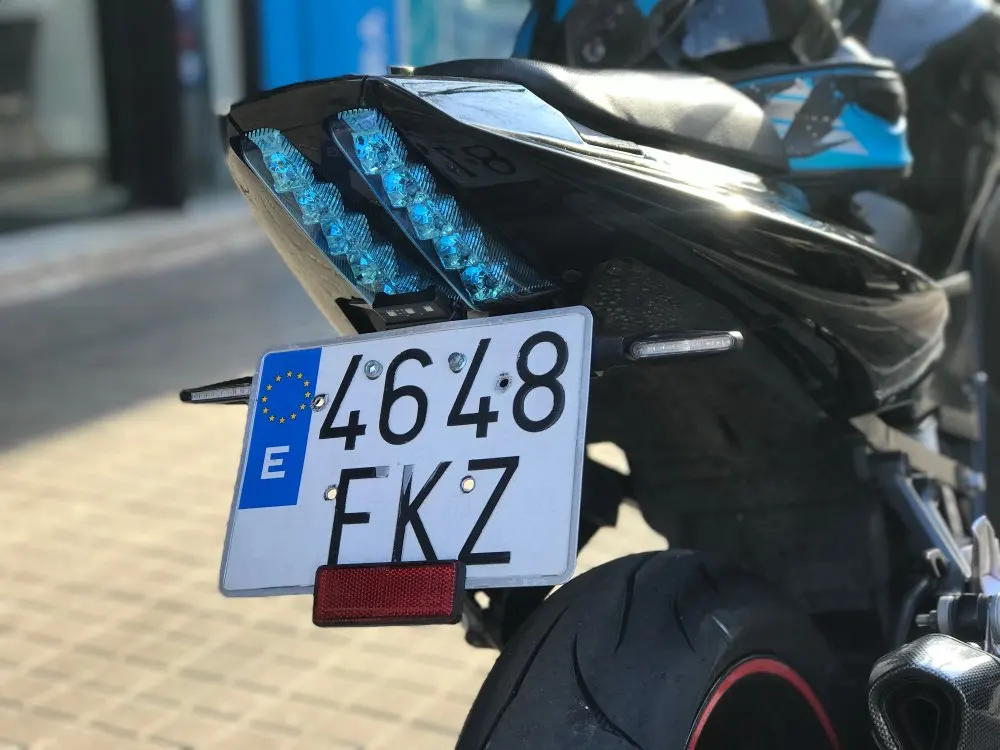 Интегрированный светодиодный задний фонарь для Suzuki SV 650 SV650 sv1000 сигнал поворота