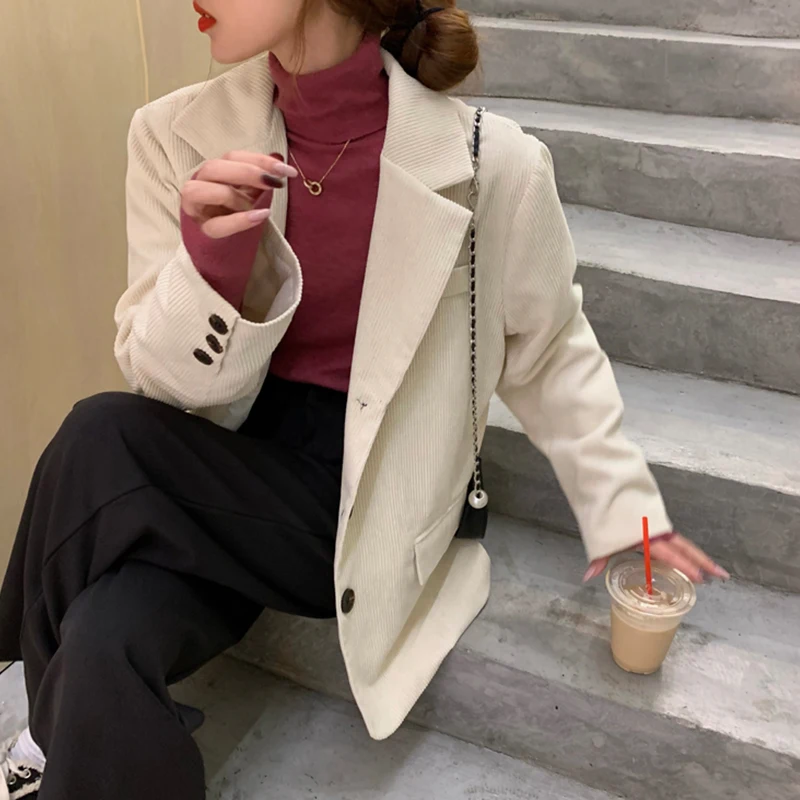 

2020 New Corduroy Thick Loose Oversize Blazers Women Autumn Winter Korean Long Sleeved Jacket Single Breasted Blazer