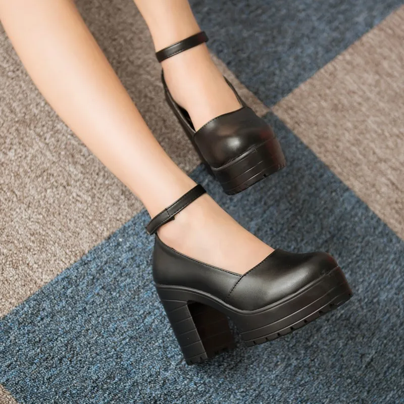 

new spring autumn casual high-heeled shoes sexy ruslana korshunova thick heels platform pumps Black White ladies shoes 2019