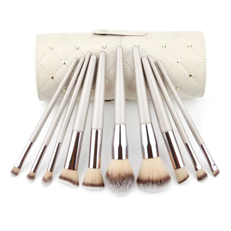 makeup brush