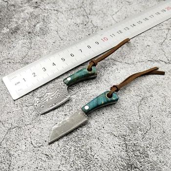 

Dropship Mini Damascus Steel Fixed Blade Knife Wooden Handle Pocket Knife EDC Key Buckle Knifes Hand Tool With Knife Sleeve