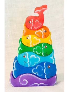 

Pyramid Fish color