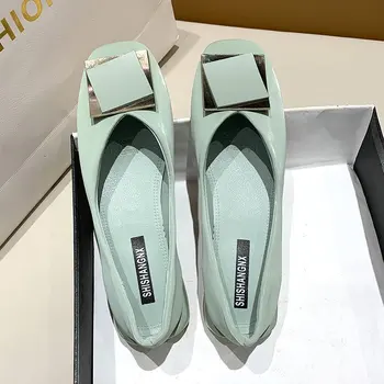 

Women's single shoes autumn all-match 2020 new soft-soled soft leather red shallow mouth square head flat-soled Doudou shoes