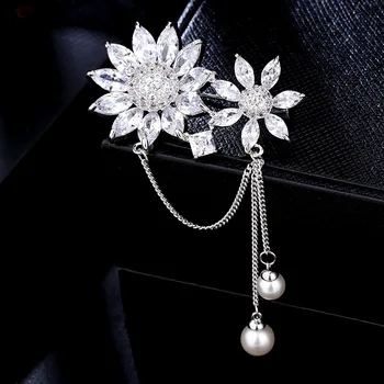 

Luxury Simple Zircon Rhinestone Sunflowers Pearl Brooch Crystal Flower Brooches for Women Men Suit Christmas Pin Jewelry Gifts
