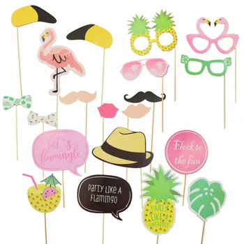 

20Pcs Flamingo Photo Props Hawaii Party Pineapple Decoration Birthday Party Photo Booth Kit Accessories Hawaii Tropical PT28