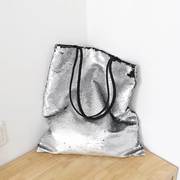 

New Fashion Sequins Glittering Women Handbag Casual Traveling Beach Bags Party Zipper Clutch Bag Earphone Package