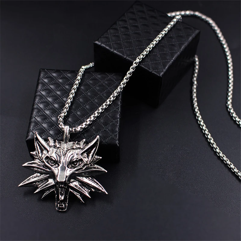 

The Witcher3 Personality Wolf Head Men's Pendant Necklaces Accessories Europe And The United States Game Peripheral Jewelry