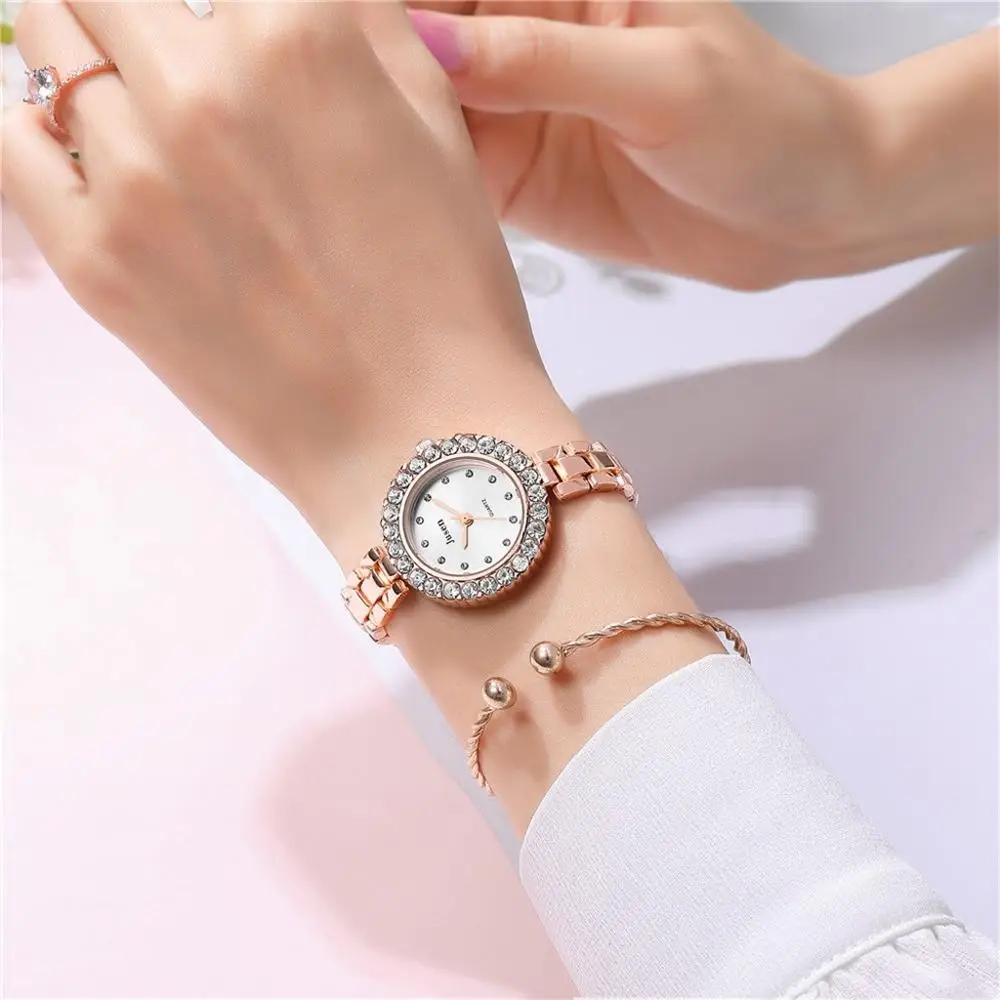 

Hot Sell New Ladies Watch Simple Women Watch Folding Buckle Ladies Quartz Wristwatch Round Clock Gift Relogio Feminino #W