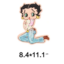 Красота девочек вышитые патчи DIY тканевые нашивки для clothes2