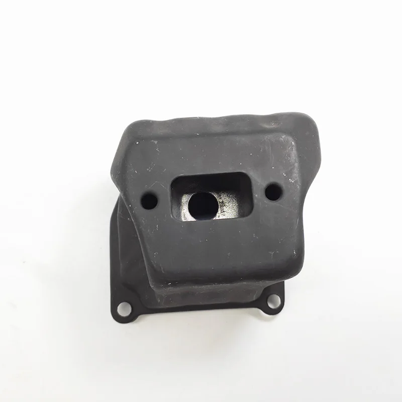 Ricambi per marmitta a tre fori per motosega 45cc 52cc 58cc per silenziatore per sega a catena 4500 5200 5800