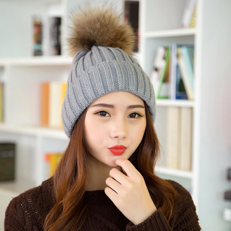 Новая модная женская зимняя теплая вязаная шапочка шапка из кроличьего меха с помпоном вязаная шапка с черепом серая красивая - Цвет: as picture