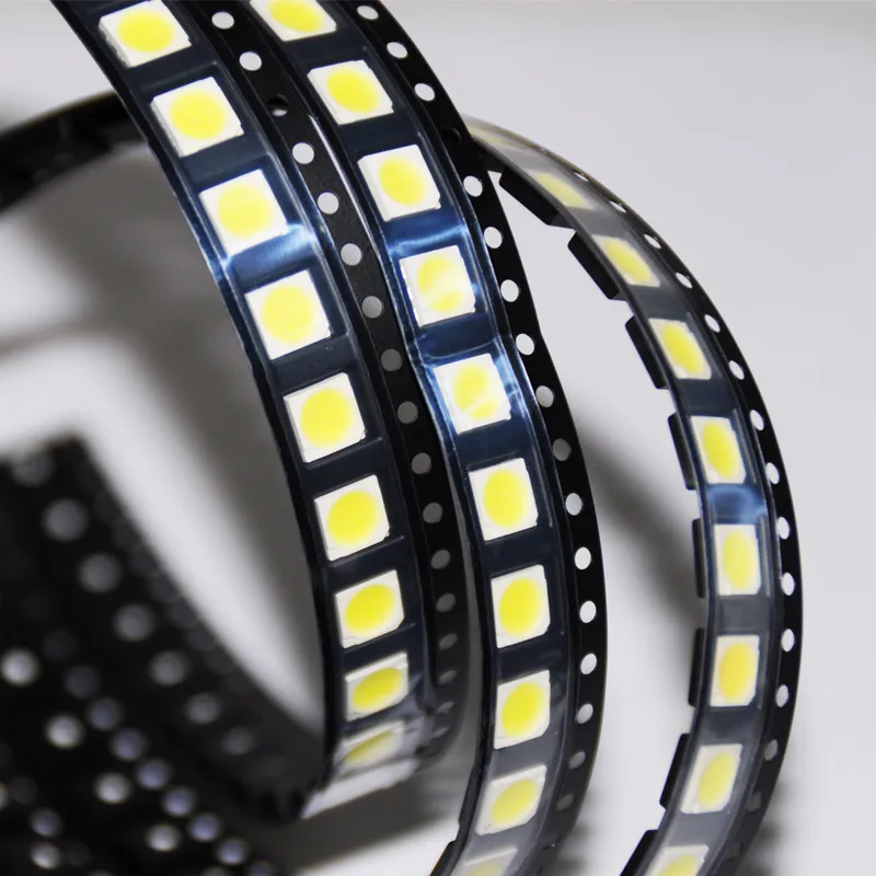 LED 5050 100 pcs  Super Bright LEDs White LED 5050 SMD Diode 12-15lm