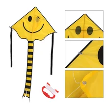 Воздушный змей со смайликом для детей, 60*80 см, с ручкой, для занятий спортом на открытом воздухе