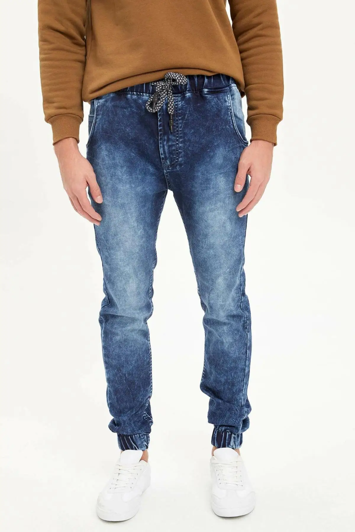 

DeFacto Man Fashion Wash Light Blue Simple Trousers Casual Classic Loose Denim Jeans Casual Elasticity Pants Male -M5234AZ19AU