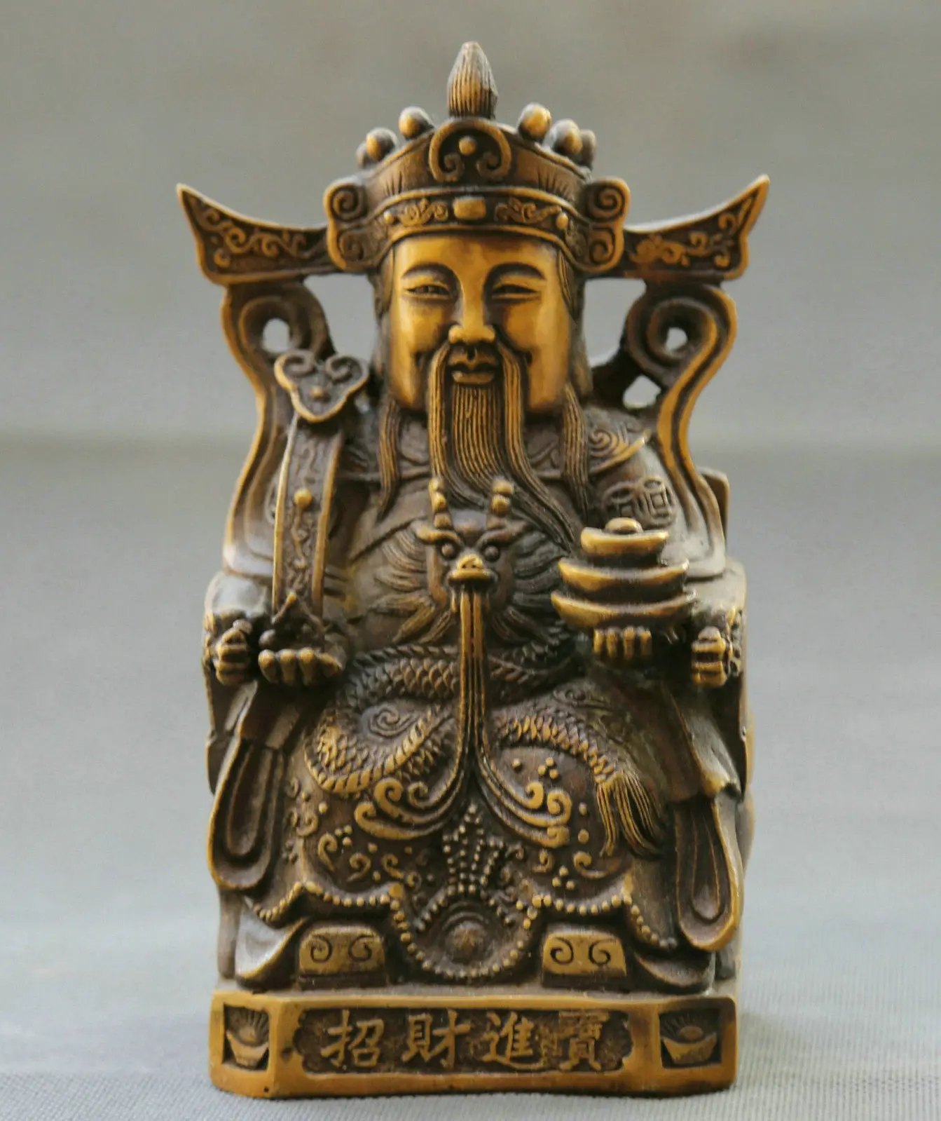 

Collection Chinese Fengshui Bronze Gild Mammon Wealth God Holding Yuanbao Ruyi Moneybag Sitting Statue Wealth Statue