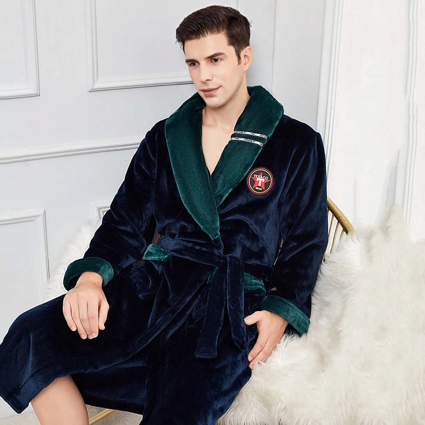 Comfy warm men's robe with oversized zip hoodie and streetwear fashion5