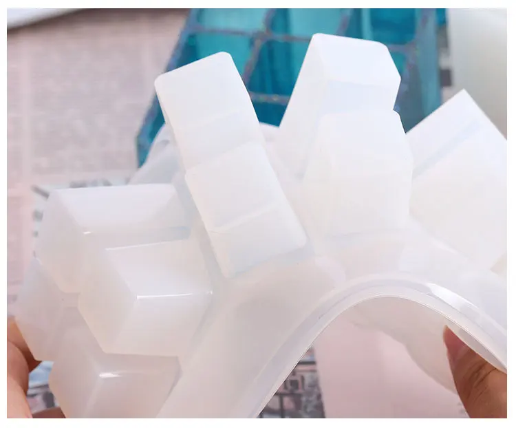 Lipstick Storage Box DIY Hand Made Crystal Trinket Silicone Mold for Resin Epoxy Resin Mold Pigment Bottle Storage UV Resin Mold Lipstick Storage Box DIY Hand Made Crystal Trinket Silicone Mold for Resin Epoxy Resin Mold Pigment Bottle Storage UV Resin Mold