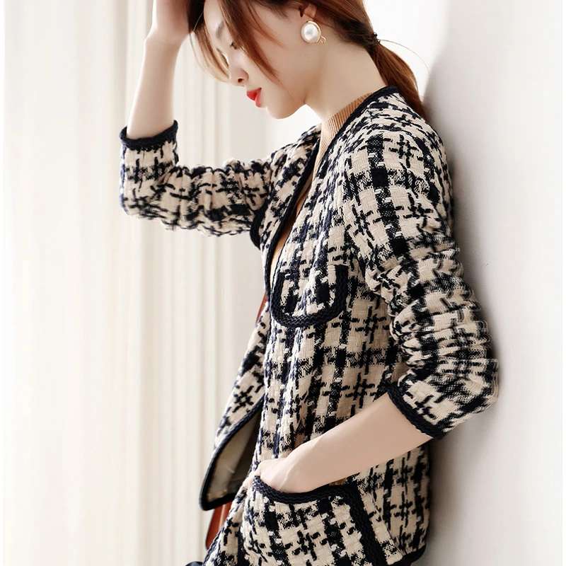 

Tweed jacket Dark blue Houndstooth autumn / winter women's jacket V-neck long sleeve Business ladies one piece jacket coat
