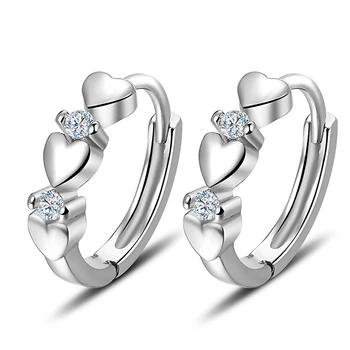 

Huitan Delicate Heart Crystal Zircon Round Small Hoop Earring for Women Simple Stylish Female Earring for Wedding Engage Jewelry