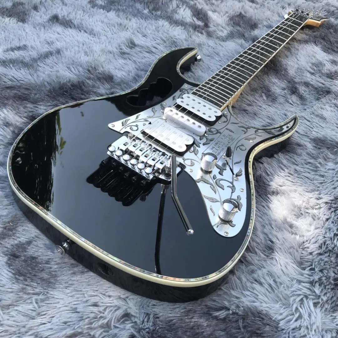 Custom Guitar White Color Golden Hardwares Blocks Inlay On Ebony