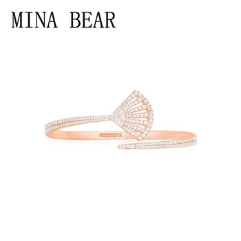 

High-quality fashion S925 silver opening fan-shaped light luxury temperament female bracelet. Simple shiny ladies hand jewelry