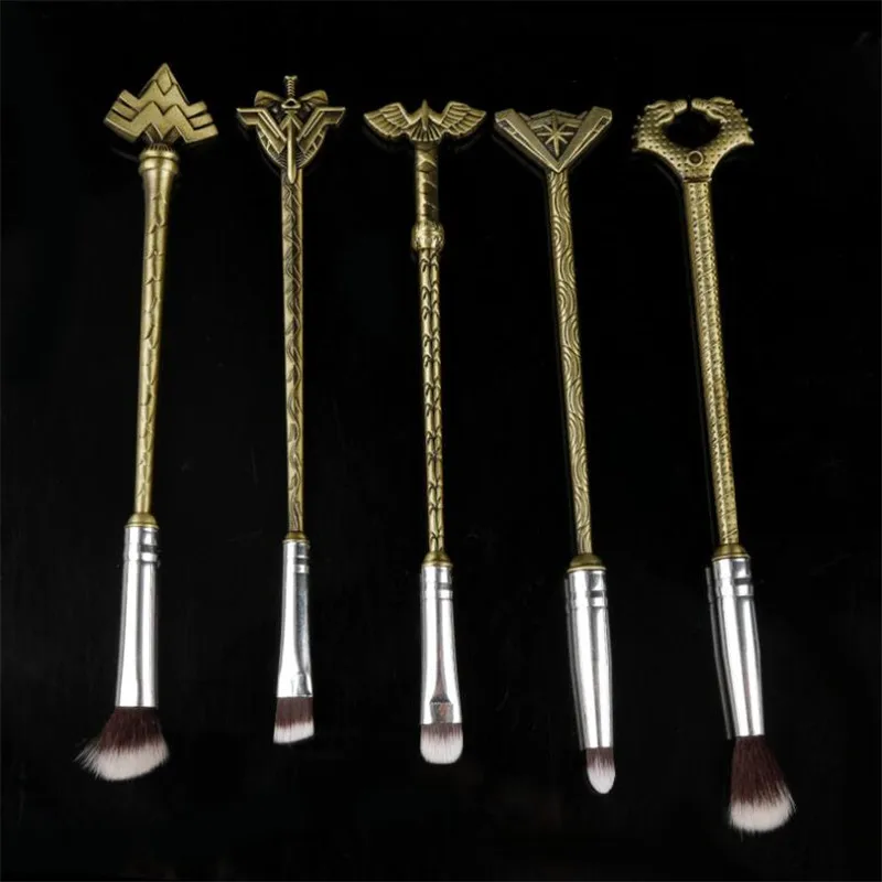 bronze Wonder Woman Makeup Brushes Sets professional Beauty Make up Brush 5pcs/set(with bags - Цвет: bronze