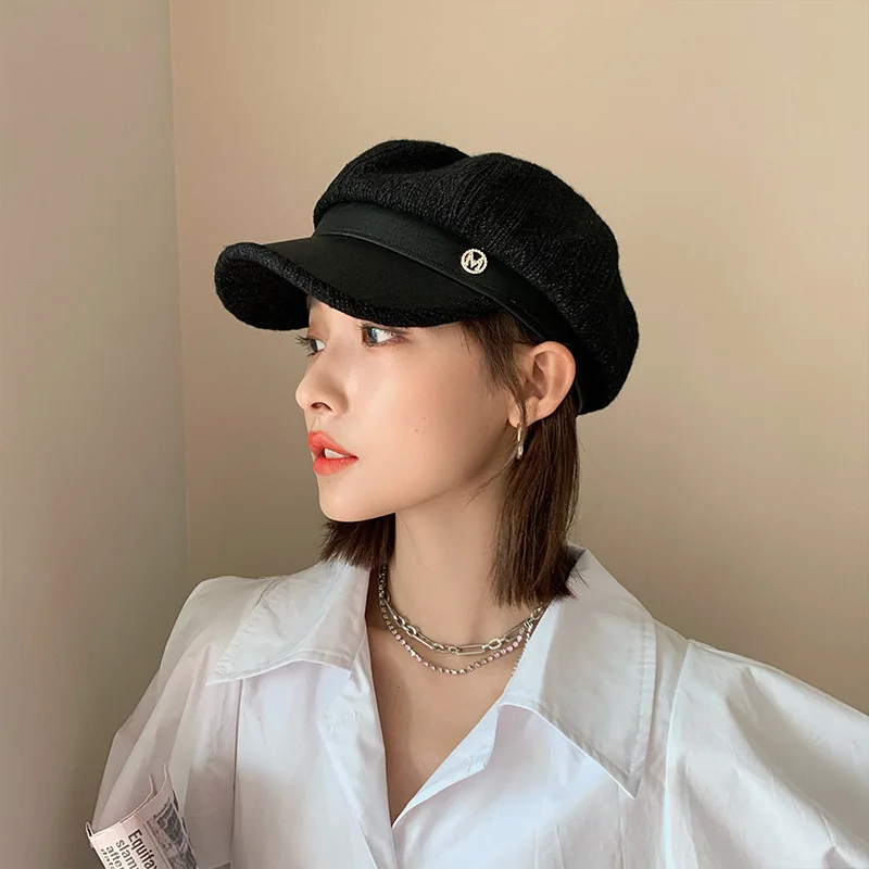 W63 Female Leather Beret Autumn And Winter Tide British Retro Letter Striped Octagonal Newsboy Painter Hat_voghion.com