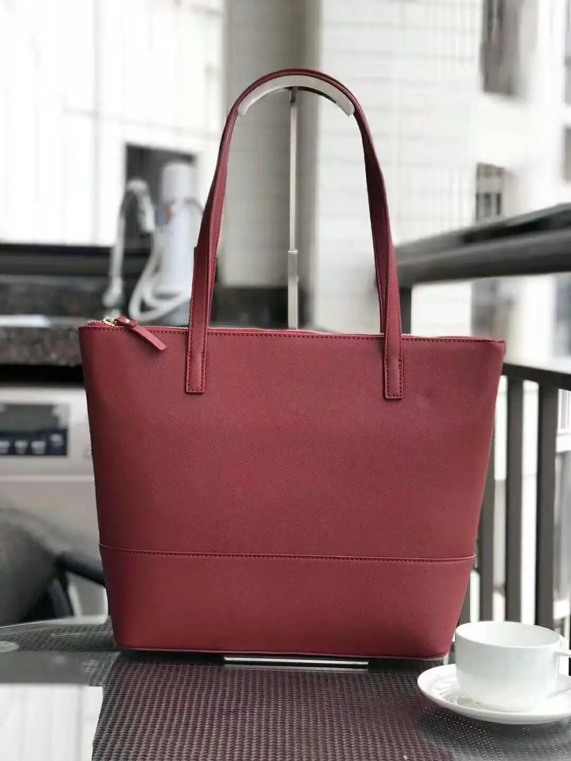 Popular fashion European and American simple horizontal style large shopping bag shoulder bag women handbag casual bag