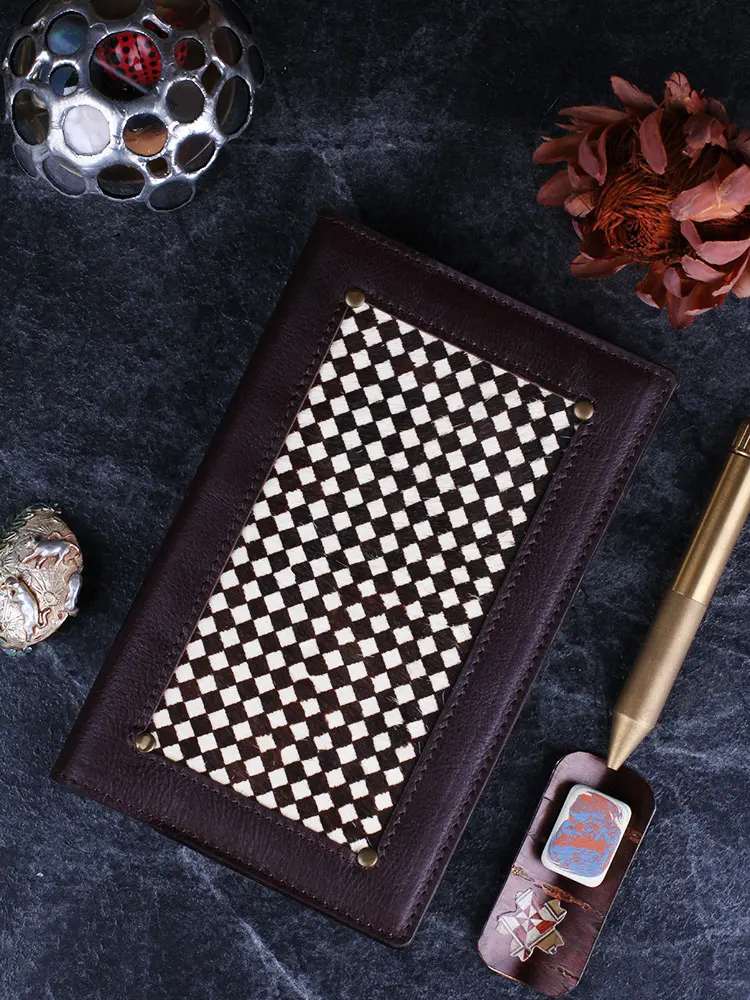 

Vintage Grid Fashion Hand Made Genuine Leather Cover A5 A6 Suit For Standard A5/A6 Fitted Paper Book